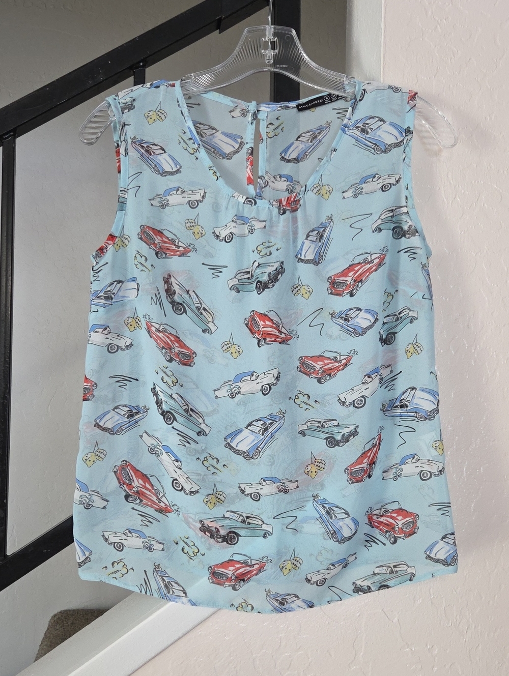 Atmosphere Light Blue Retro Car Print Top Size S